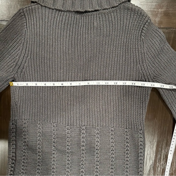 Gray Knit Cardigan Sweater Front Longline Size Small by Sonoma Y2K 2000s - Picture 7 of 10